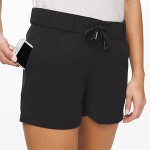 lululemon athletica On The Fly 2.5 Inseam Women's Black Woven Athletic Shorts